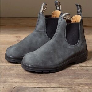 Blundstone #587 Rustic Black Leather Upper Boots, size 5 1/2 (Australian Sizing)